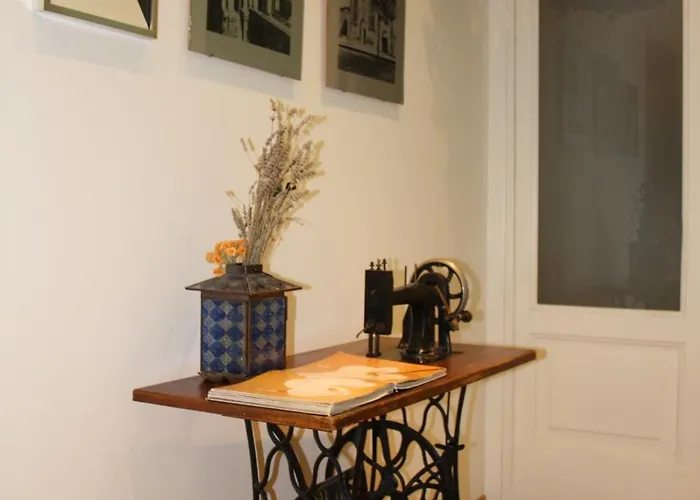 Bed & Breakfast City's House